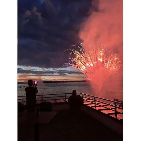 Terrace 11 Comfortable