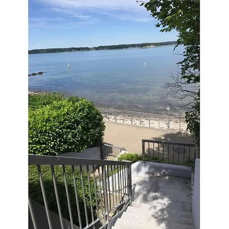 Terrace 11 Comfortable *