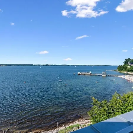 Terrace 11 Comfortable *